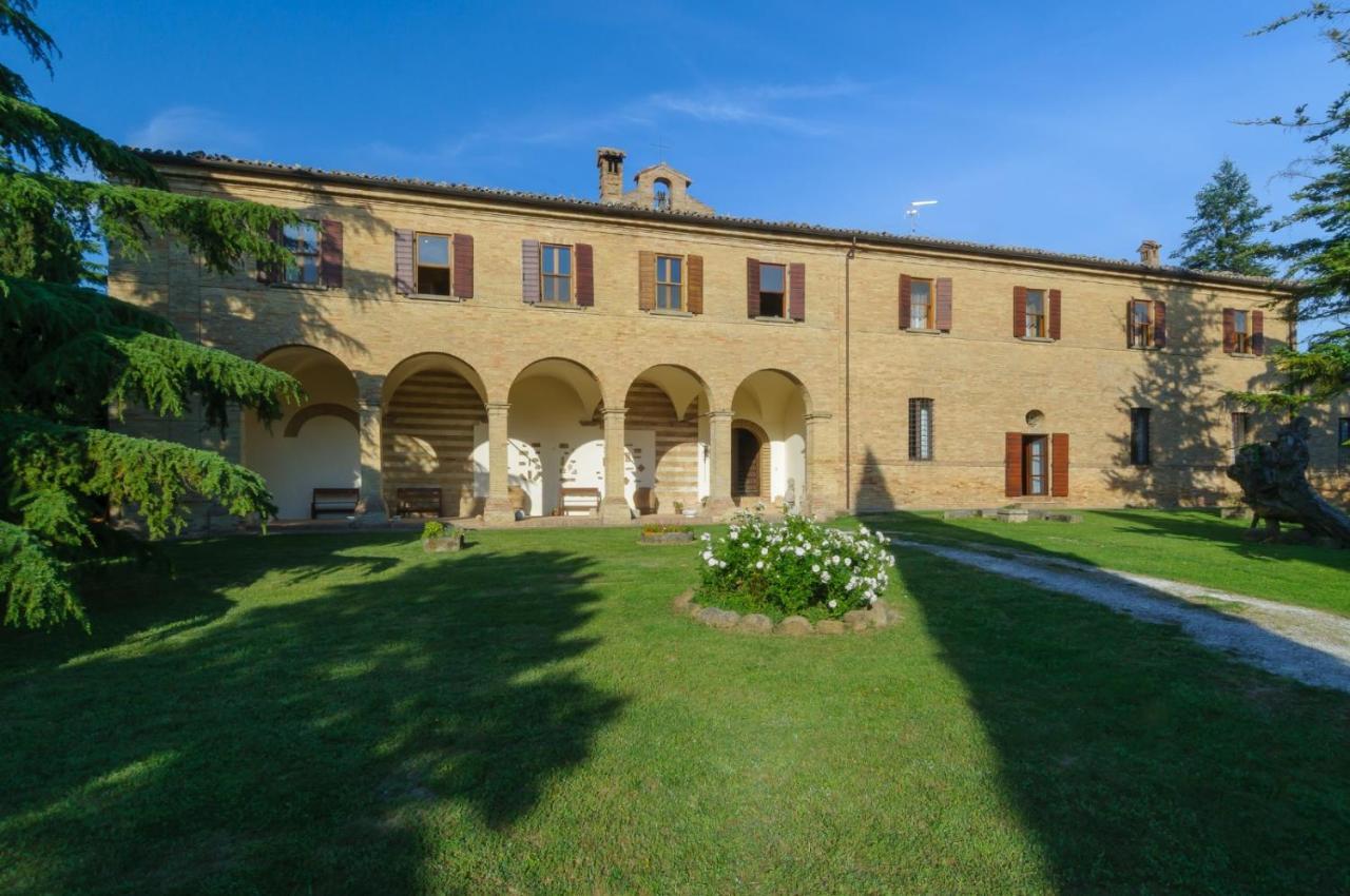 Convento Di San Francesco Mondaino Bed & Breakfast Bagian luar foto