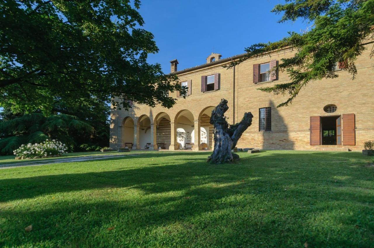 Convento Di San Francesco Mondaino Bed & Breakfast Bagian luar foto