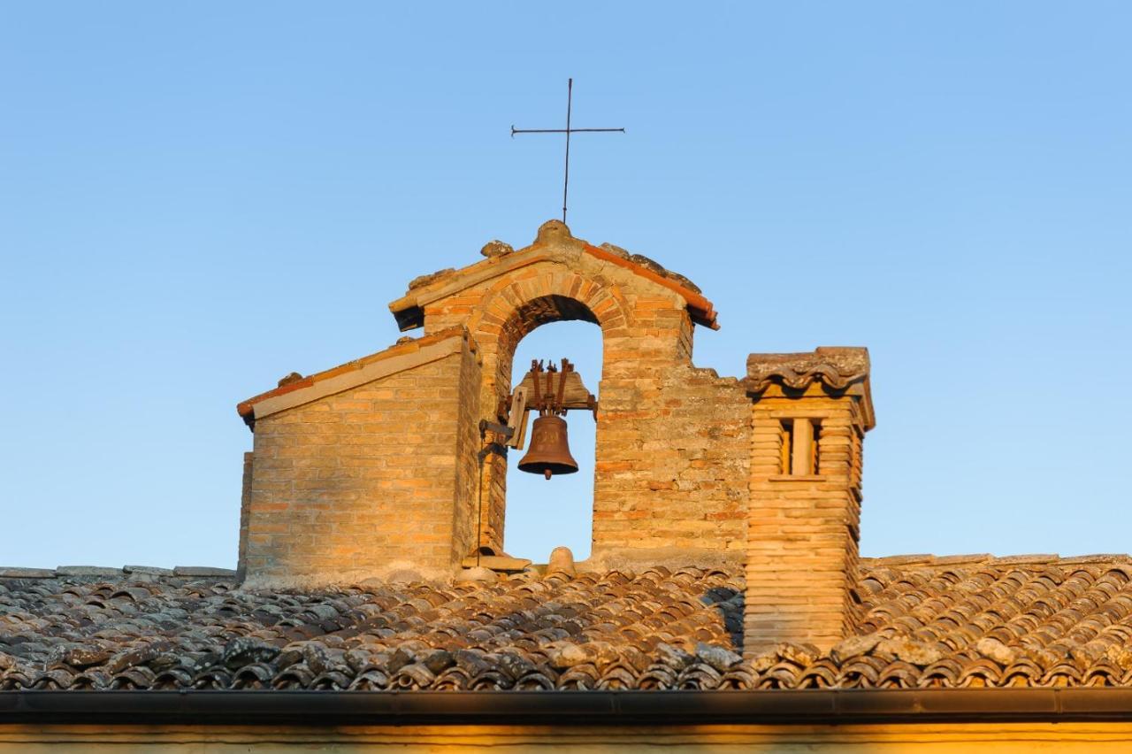 Convento Di San Francesco Mondaino Bed & Breakfast Bagian luar foto
